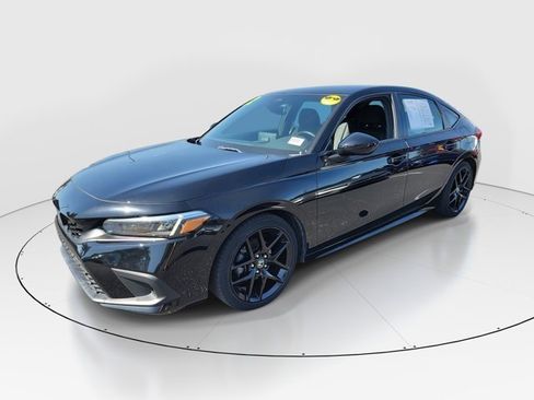 Certified 2022 Honda Civic Sport image 32