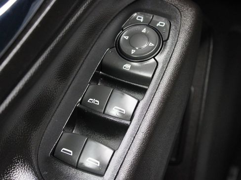 Used 2019 Chevrolet Equinox Premier w/ LPO, Floor Liner Package image 21