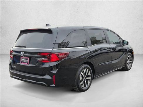 New 2026 Honda Odyssey EX-L image 2