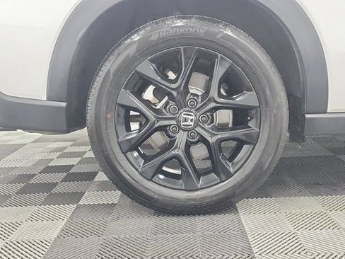 Used 2025 Honda HR-V Sport image 7