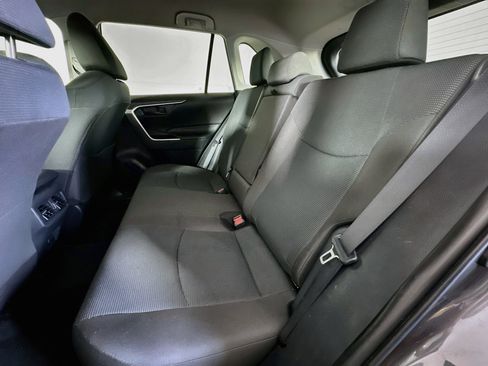 Used 2025 Toyota RAV4 LE AWD/4WD image 26