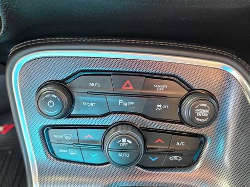 Used 2018 Dodge Challenger SXT Plus image 14