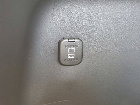 New 2025 MAZDA CX-50 Meridian Edition w/ Weather Package image 9