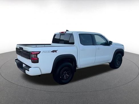 Used 2026 Nissan Frontier PRO-4X AWD/4WD image 14