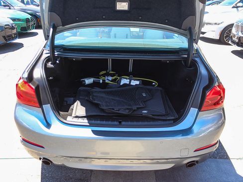 Used 2020 BMW 530e xDrive AWD/4WD image 26