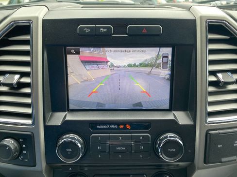Used 2015 Ford F150 Lariat AWD/4WD image 16