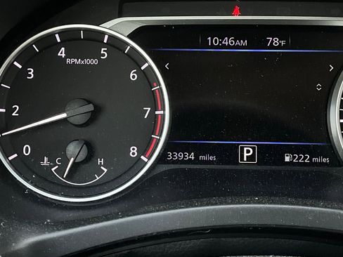 Used 2025 Nissan Sentra SV image 35