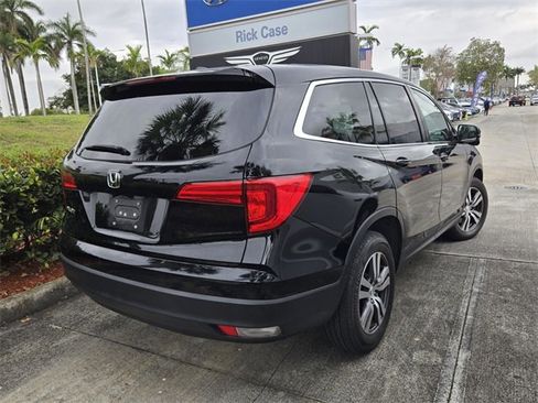 Used 2017 Honda Pilot EX-L image 6