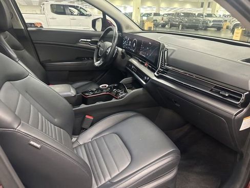 Used 2025 Kia Sportage SX Prestige AWD/4WD image 25