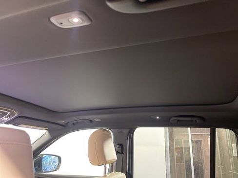 New 2025 Jeep Grand Cherokee Limited w/ Trailer Tow Package image 20