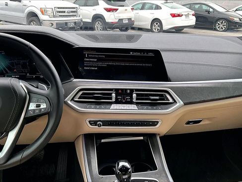 Used 2022 BMW X5 xDrive40i w/ Premium Package image 6