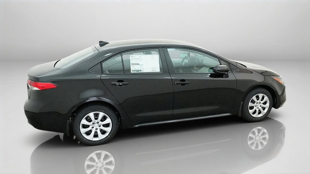 New 2027 Toyota Corolla LE FWD image 8