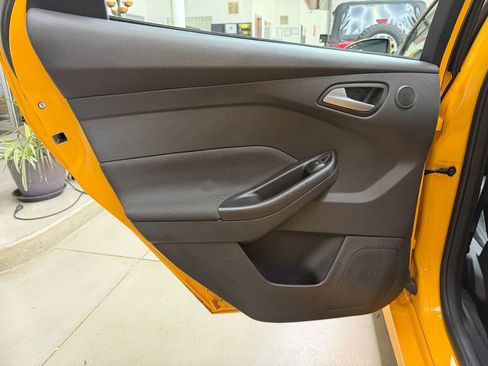 Used 2013 Ford Focus ST FWD image 12