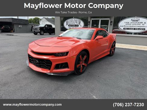 Used 2010 Chevrolet Camaro SS w/ LPO, Ground Effects Package RWD image 1