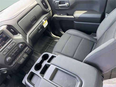 New 2025 Chevrolet Silverado 1500 Custom image 13