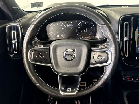 Used 2020 Volvo XC40 T5 R-Design AWD/4WD image 16