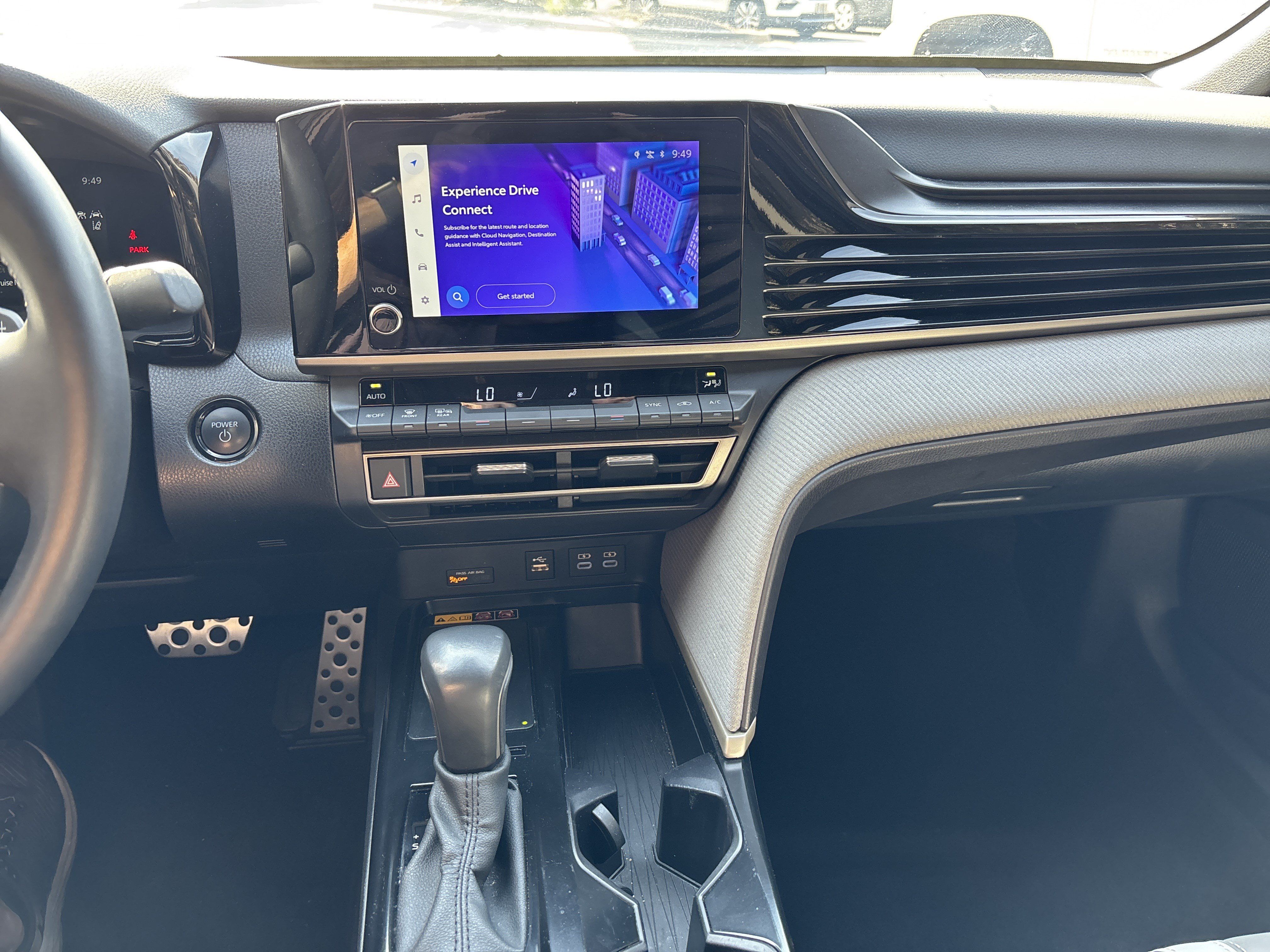 Used 2025 Toyota Camry SE FWD image 22