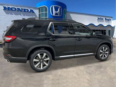 New 2025 Honda Pilot Elite image 9