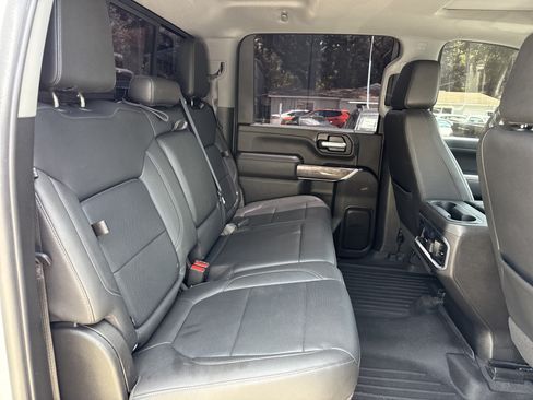 Used 2022 Chevrolet Silverado 2500 LTZ w/ LTZ Convenience Package AWD/4WD image 27