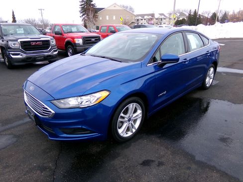 Used 2018 Ford Fusion SE image 7