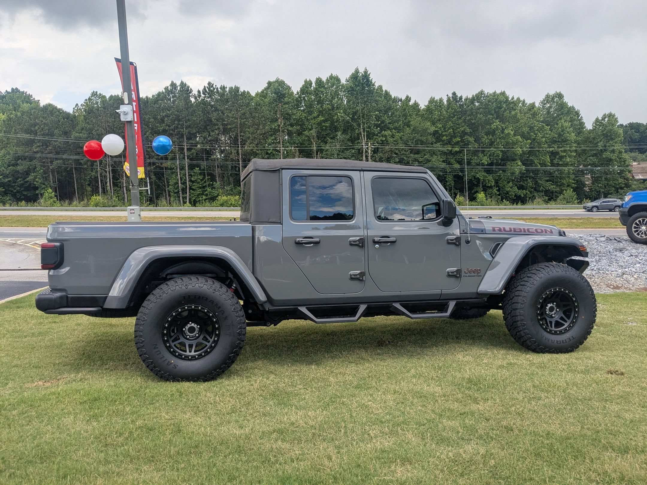 Used 2020 Jeep Gladiator Rubicon AWD/4WD image 4
