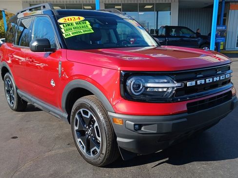 Used 2024 Ford Bronco Sport Outer Banks image 4