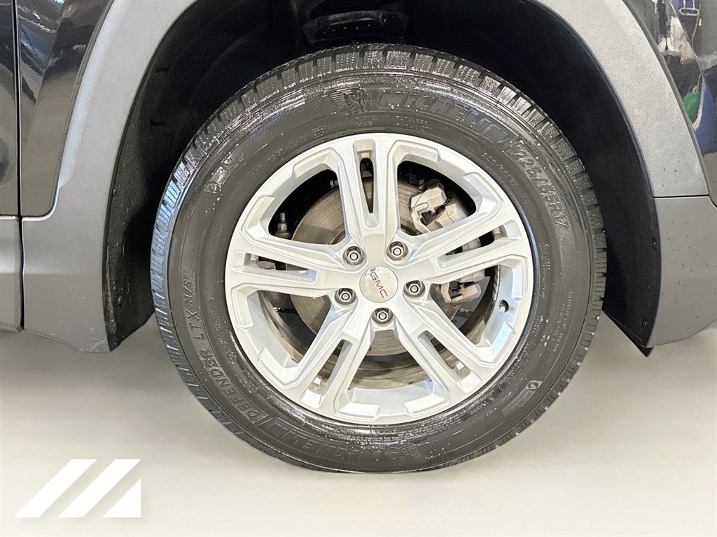 Used 2021 GMC Terrain SLE w/ Driver Convenience Package AWD/4WD image 31