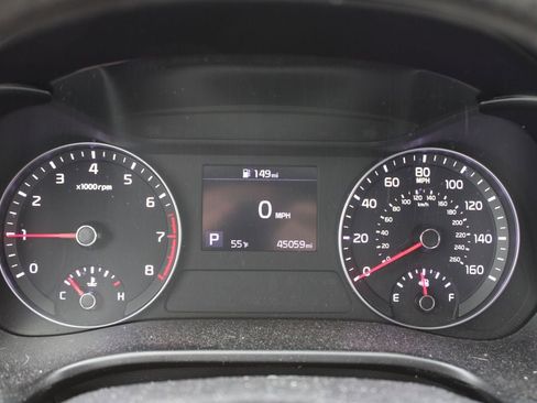 Used 2019 Kia Forte S image 9