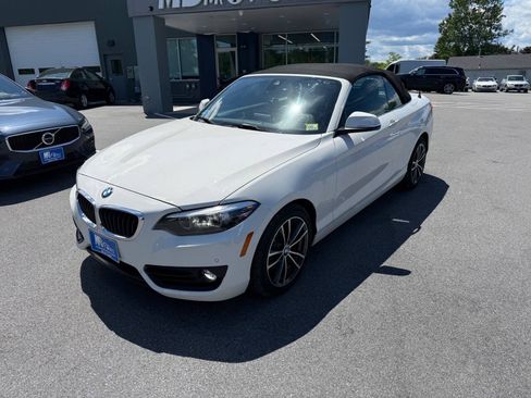 Used 2019 BMW 230i xDrive Convertible w/ Convenience Package AWD/4WD image 22