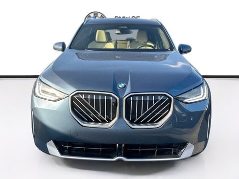 New 2026 BMW X3 xDrive30i w/ Premium Package AWD/4WD image 2