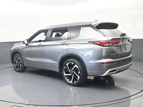 Used 2022 Mitsubishi Outlander SEL AWD/4WD image 8