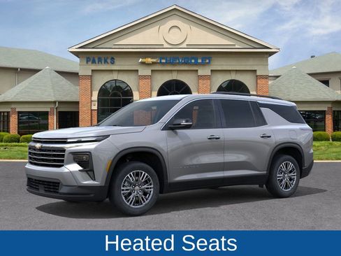 New 2026 Chevrolet Traverse LT image 3
