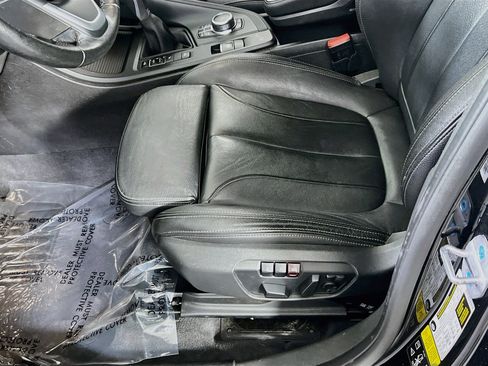 Used 2018 BMW X1 xDrive28i AWD/4WD image 19