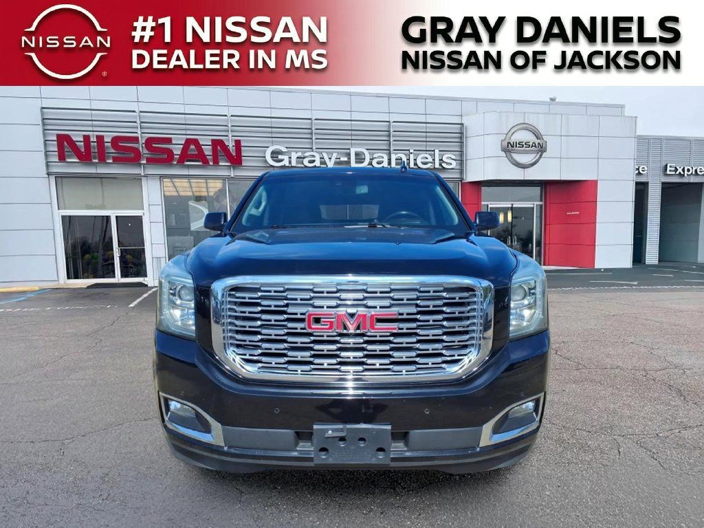 Used 2018 GMC Yukon Denali AWD/4WD image 2