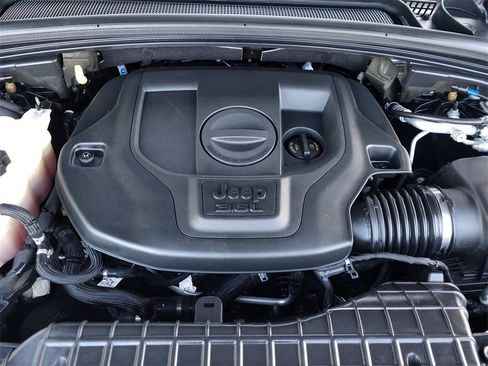 Used 2022 Jeep Grand Cherokee Summit image 38