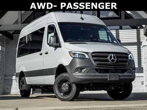 New 2025 Mercedes-Benz Sprinter 2500 image 1