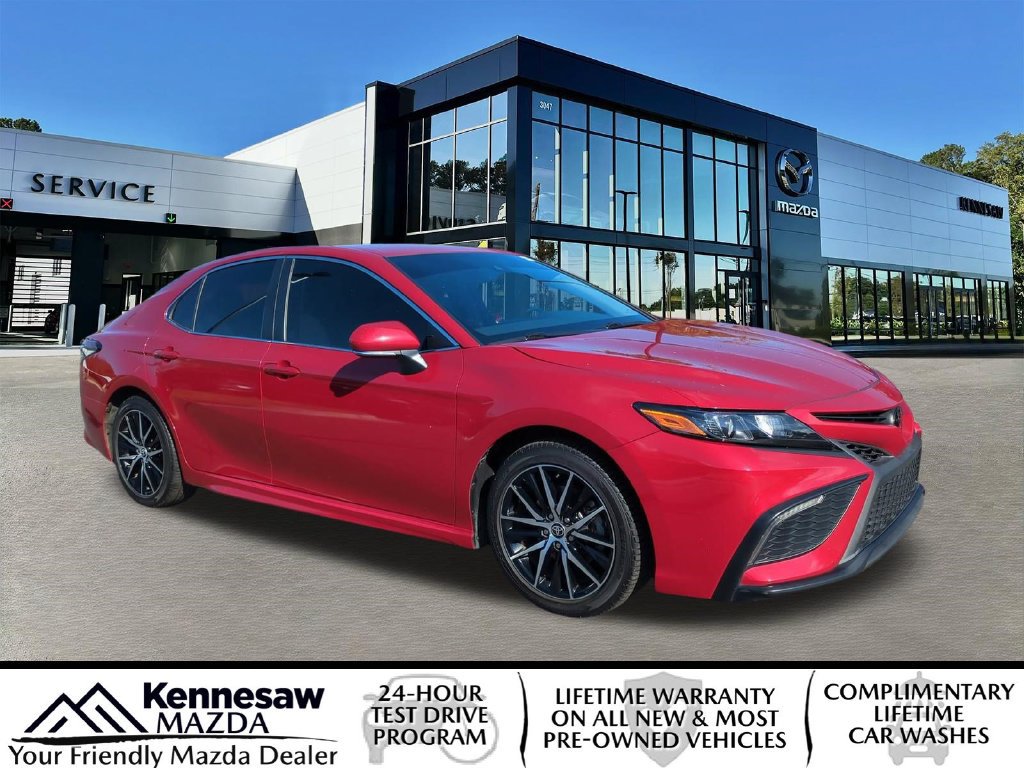 Used 2023 Toyota Camry SE w/ Convenience Package FWD image 1