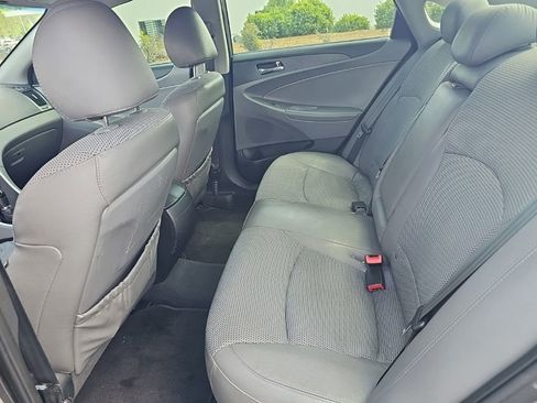 Used 2011 Hyundai Sonata SE FWD image 19