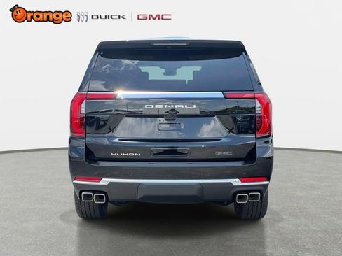 New 2026 GMC Yukon Denali w/ Denali Reserve Package AWD/4WD image 4