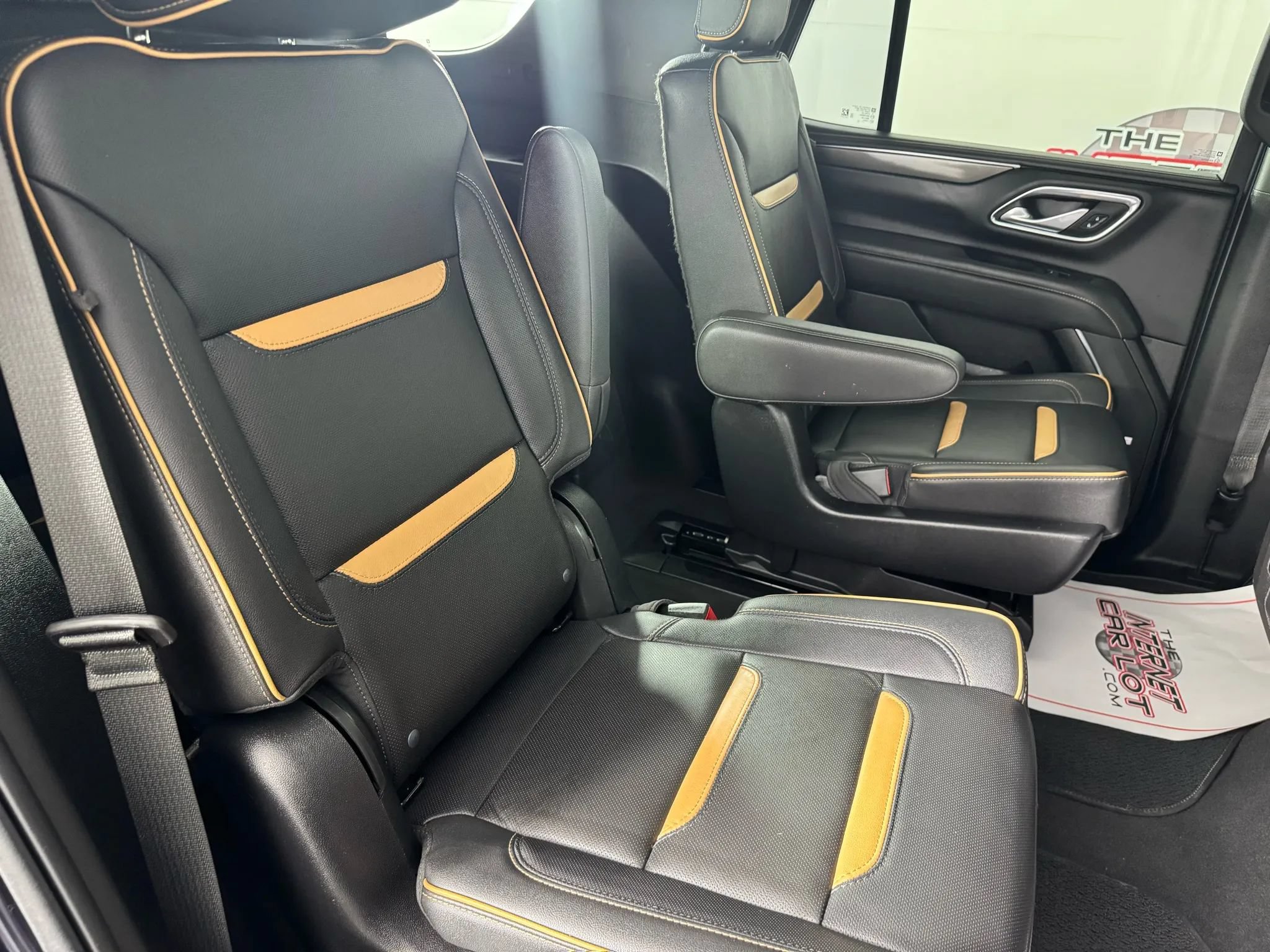 Used 2022 GMC Yukon AT4 AWD/4WD image 40