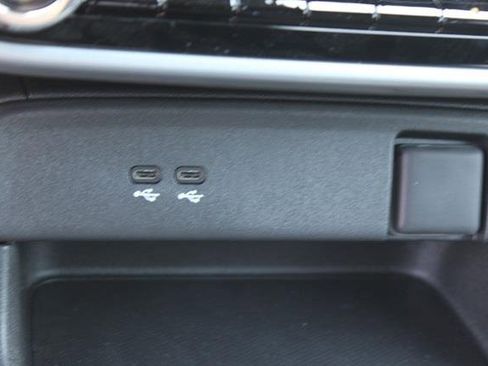 Certified 2024 Honda Prologue EX image 18