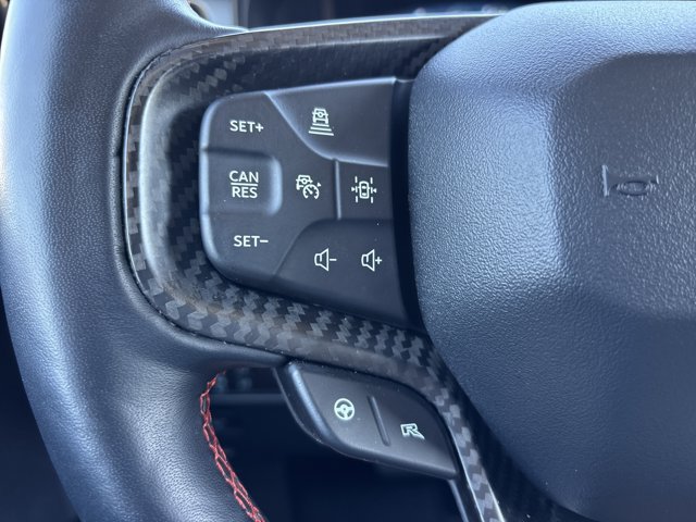 Used 2025 Ford Bronco Raptor AWD/4WD image 32
