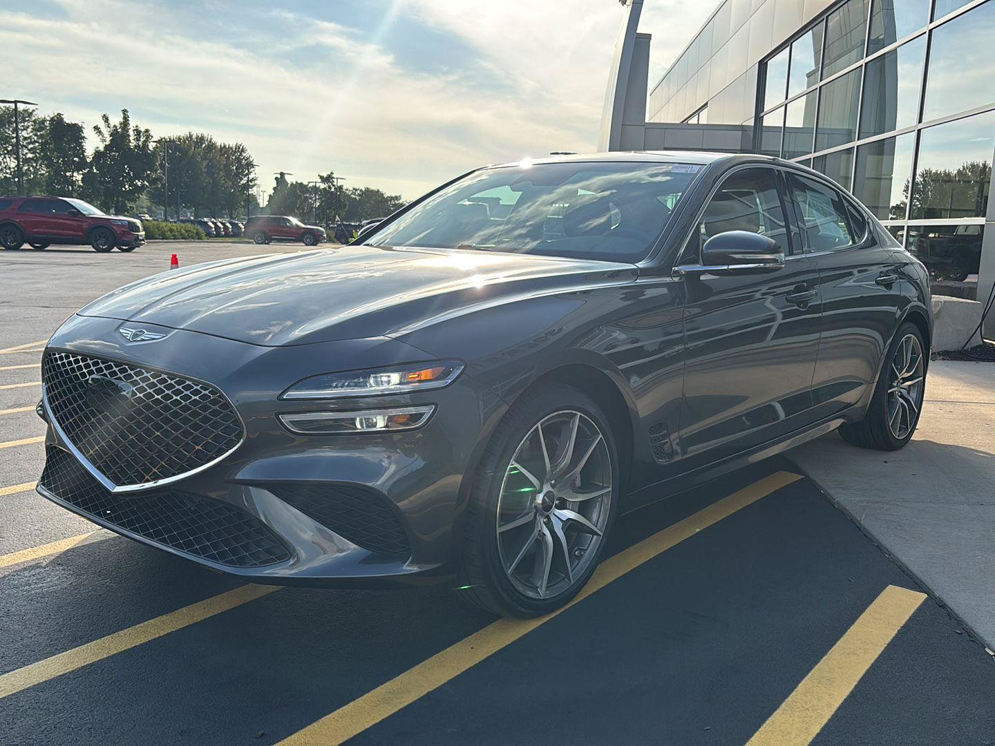 Used 2026 Genesis G70 2.5T AWD/4WD image 3