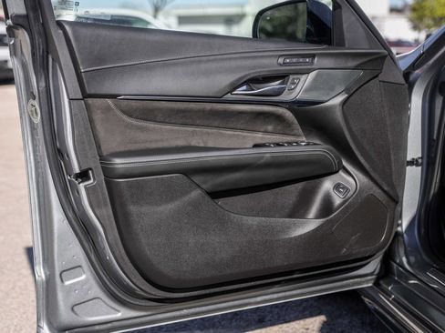 Used 2023 Cadillac CT4 V Blackwing w/ Technology Package image 24