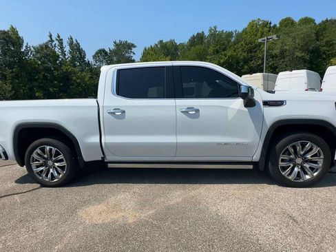Certified 2026 GMC Sierra 1500 Denali w/ Denali Reserve Package AWD/4WD image 9