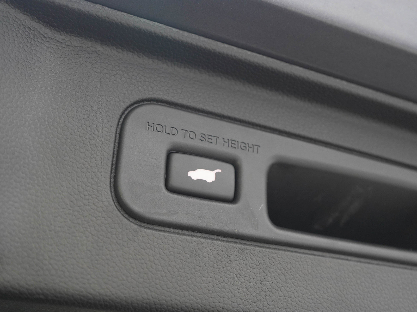 Used 2024 Honda Pilot Elite image 11