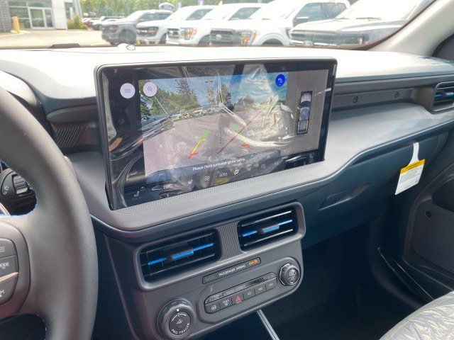 New 2026 Ford Maverick Lobo AWD/4WD image 14