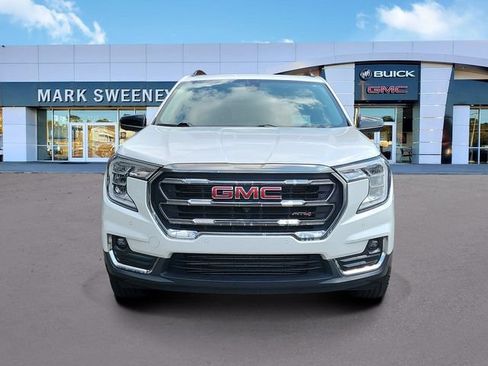 Used 2022 GMC Terrain AT4 w/ Tech Package AWD/4WD image 2