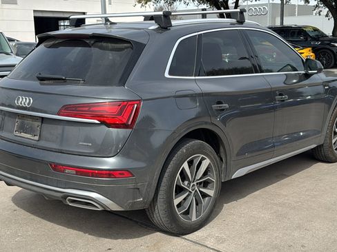 Used 2023 Audi Q5 2.0T Premium w/ Convenience Package image 7