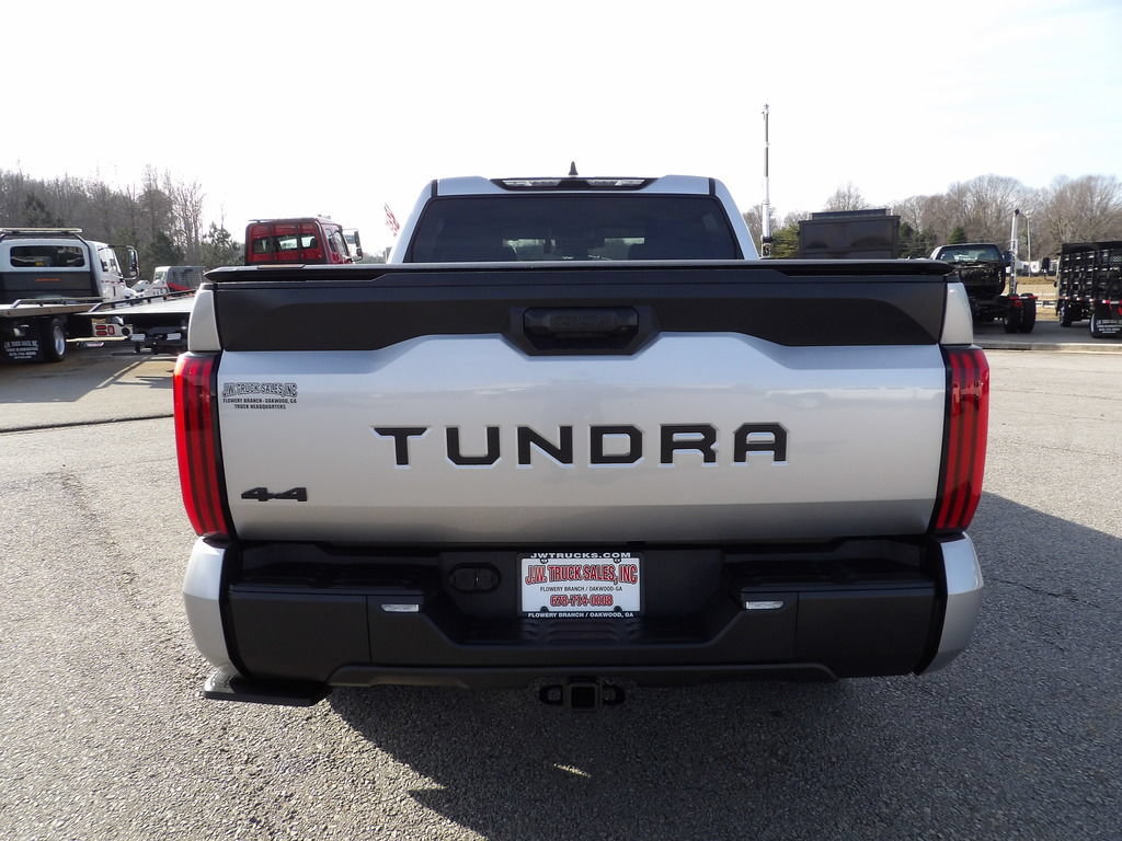 Used 2024 Toyota Tundra SR5 AWD/4WD image 6